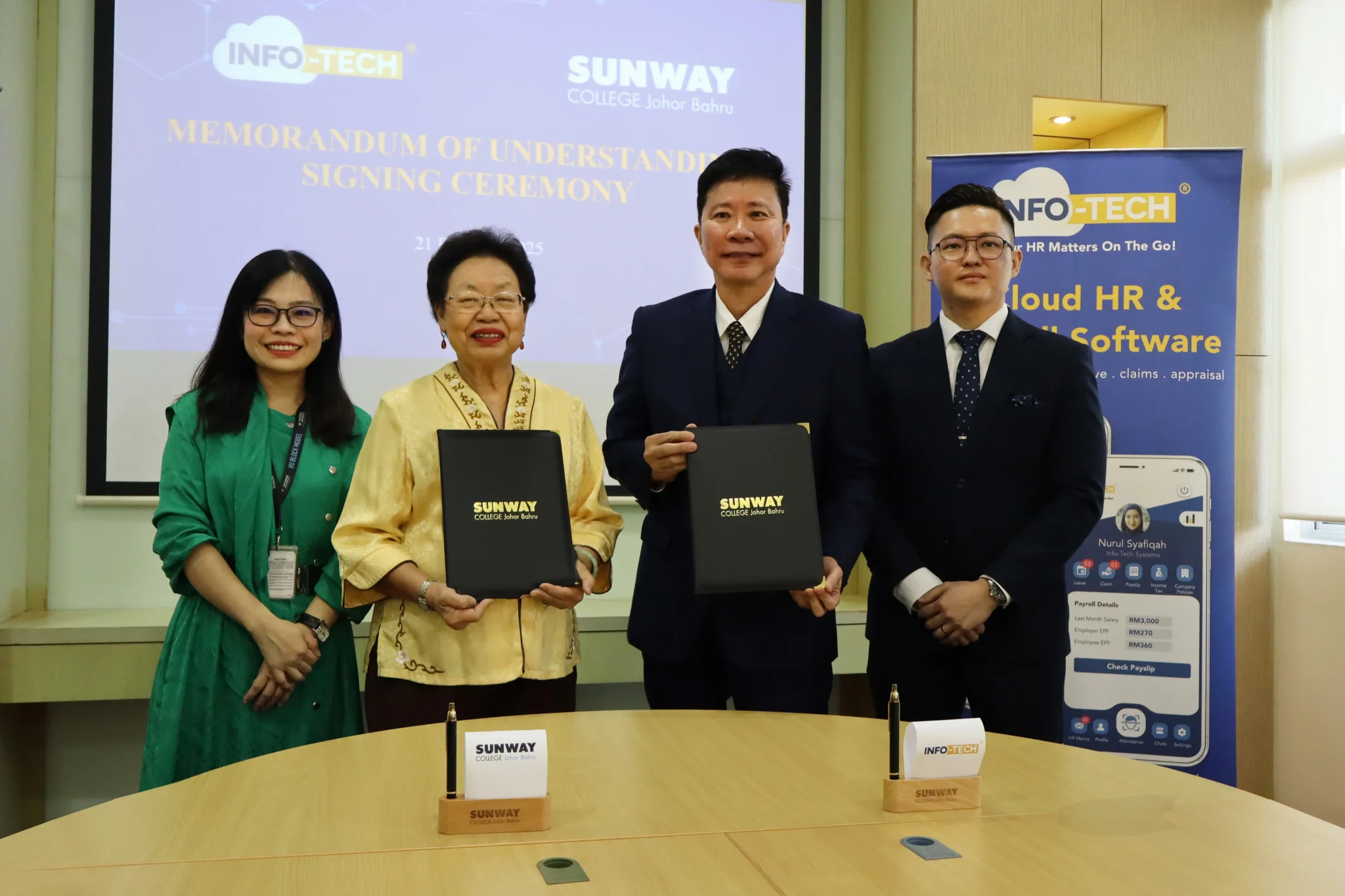 Signing Of Memorandum Of Understanding (Mou) Between Info-tech And Sunway College Johor Bahru